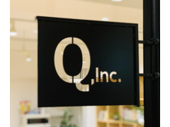(株)Q