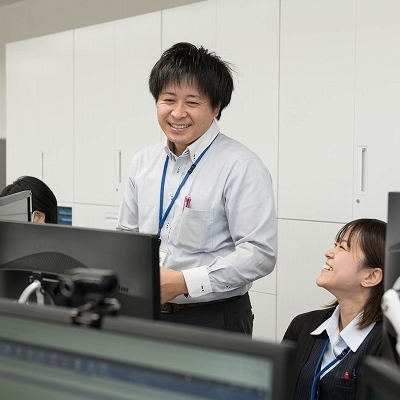 (株)大津屋