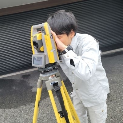 モーダルウィンドウを開きます