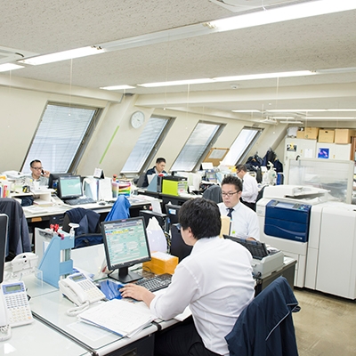 モーダルウィンドウを開きます