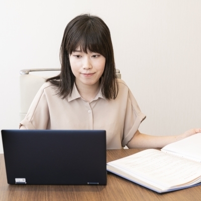 モーダルウィンドウを開きます