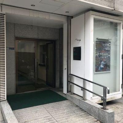 モーダルウィンドウを開きます