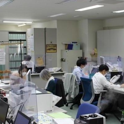 モーダルウィンドウを開きます