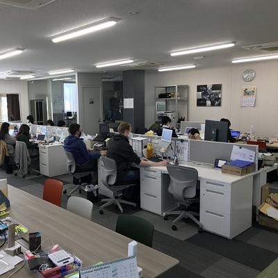 モーダルウィンドウを開きます