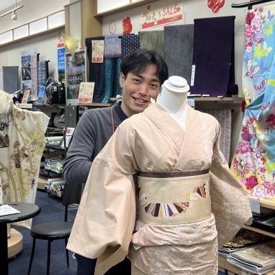モーダルウィンドウを開きます