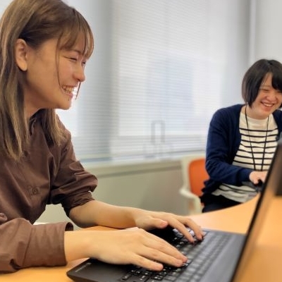 モーダルウィンドウを開きます