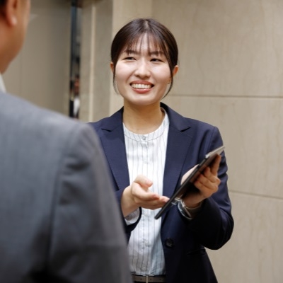 モーダルウィンドウを開きます