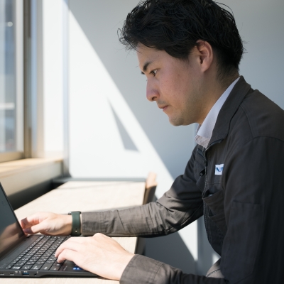 モーダルウィンドウを開きます
