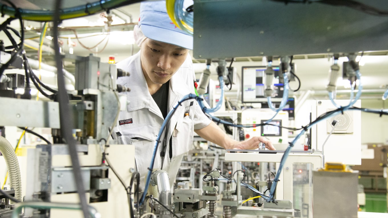 株式会社生方製作所の仕事風景